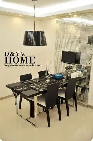 清包全自主设计 演绎黑白红的后现代简约风(图) 清包全自主设计 演绎黑白红的后现代简约风(图)