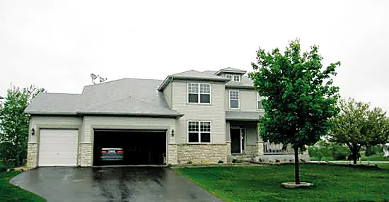 真实的美国房地产:美国普通工人5年工资购别墅