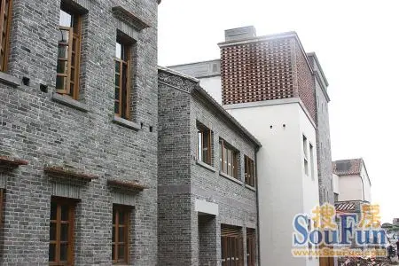 原东华里的旧街区现在焕然一新(图片来源:搜房网  摄影:乐灿宾)