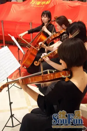 市中心高端住宅项目 万濠华府售楼处荣耀公开