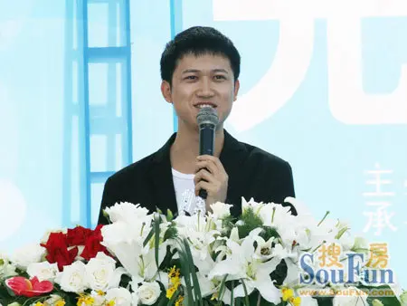深圳电视台《饭没了秀》节目主持人强子哥哥亲临现场
