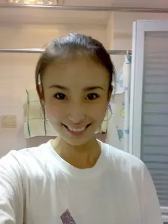 lady呱呱主持人温雅落泪