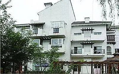 郭德纲别墅"圈地"违法