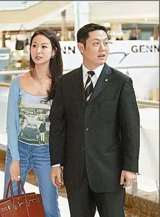 台湾第一名媛孙芸芸与老公亲密家居照曝光(图)-上海新房网-搜房网