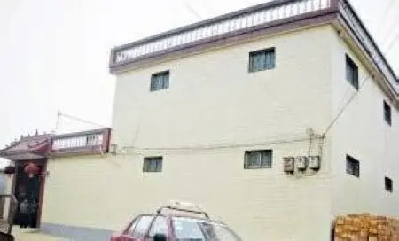曝光王宝强54万农村豪宅 一天光买菜就要100元(图)