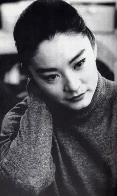 林青霞,台湾电影女演员,祖籍山东莱阳,1954年11月3日出生于台北三重.