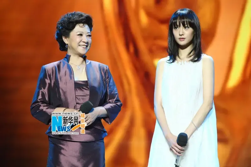 第八届金鹰节金鹰奖悬念揭晓 观众最爱孙红雷海