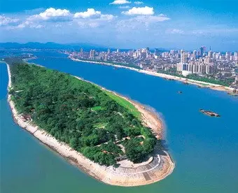 2010年中国八个最该降房价城市 广州是否上榜 2010年中国八个最该降房价城市 广州是否上榜