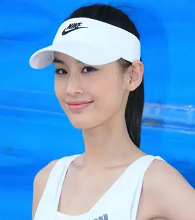 很傻很天真 盘点被<em>娱乐圈</em>毁掉的<em>清纯女明星</em>(图