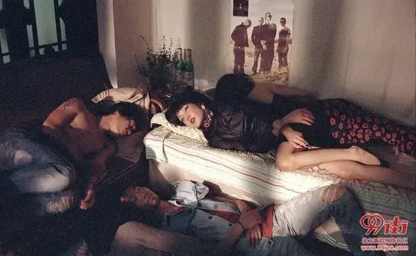 周迅身着<em>旗袍</em>拍大片 <em>丝袜</em>诱惑挑战性感极限-上