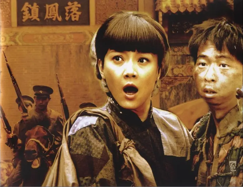 铁梨花剧情曝光导演郭靖宇赞陈数 女星复古家