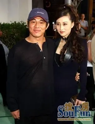  李连杰 与前妻黄秋燕也生育了两个女儿