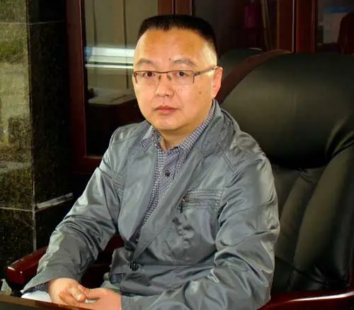 陇海地产总经理张文驰简介_房产资讯-成都搜房网
