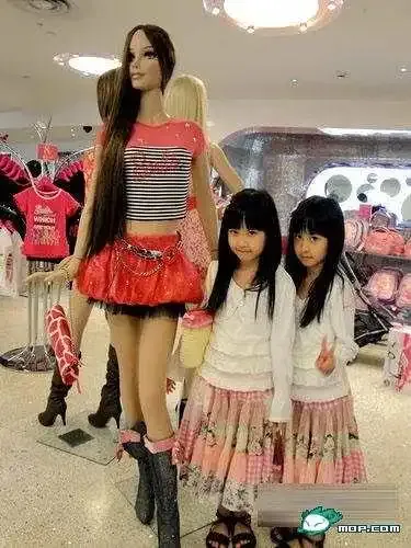 台湾<em>双胞胎Sandy</em>、<em>Mandy</em>长大了 最美<em>姐妹花</em>(