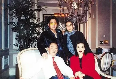 汤臣集团首进天津 揭秘汤臣公子汤珈铖 汤臣集团首进天津 揭秘汤臣公子汤珈铖