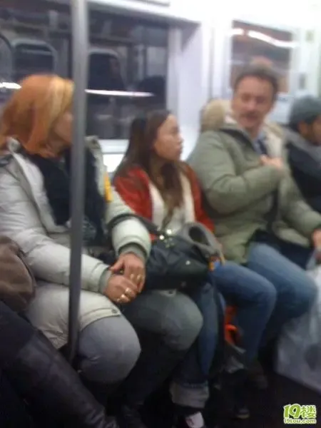 <em>凤姐</em>出走<em>美国</em> 自称真的去找奥巴马-杭州新房网