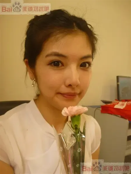 杨涵图片