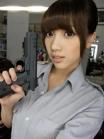  林俊杰恋情 疑炒作正牌女友陈立冷和金莎性感P