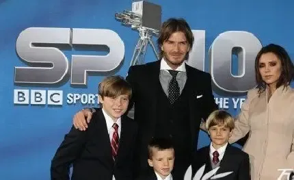 <em>辣妹维多利亚</em>第四次<em>怀孕</em> 贝克汉姆与辣妹激情