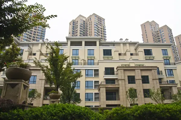 东湖,回家的方向:复地东湖国际天际系新年三重