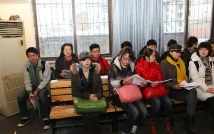 谋女郎周冬雨参加北电艺考