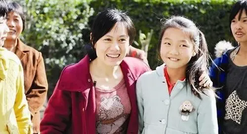 <em>刘丽</em>:中国<em>最美洗脚妹+刘丽</em>感动中国<em>事迹</em>介绍(