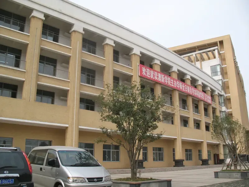 小编踩铺:公园大街 珞狮路商圈潜力新贵-土地资