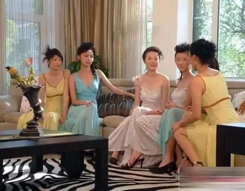 朝鲜五大国宝级美女不简单 <em>绝色照片</em>网络惊艳