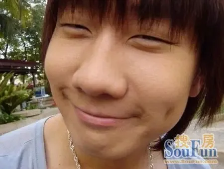 大s头戴胸罩自毁形象+刘嘉玲刘亦菲自己都想吐