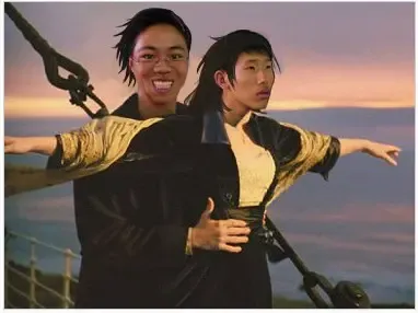 <em>郑州</em>惊现 <em>胸罩哥</em> 内衣外穿 各种哥你见过多少?