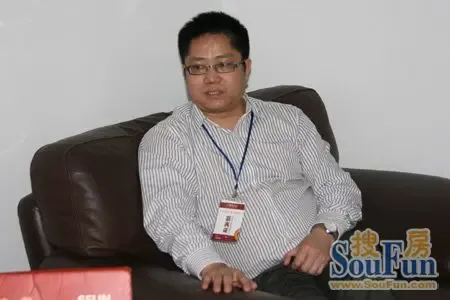 重庆诗尼曼:用新颖的户外广告资源 提高品牌知