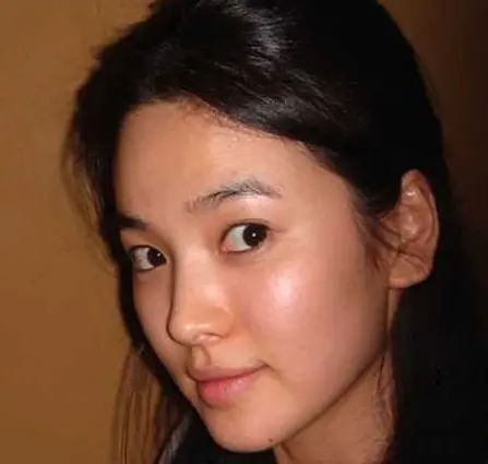 你没见过的女星自拍素颜照 范冰冰杨幂似少女小s爆雷人(组图)