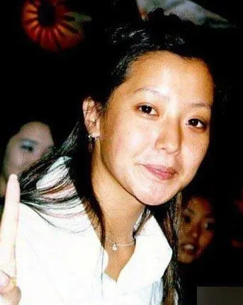韩国明星整容前后惊人对比 本来面目全曝光(图)