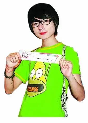 快女<em>苏妙玲</em>是女同性恋 盘点历届<em>超女</em>快男炒作