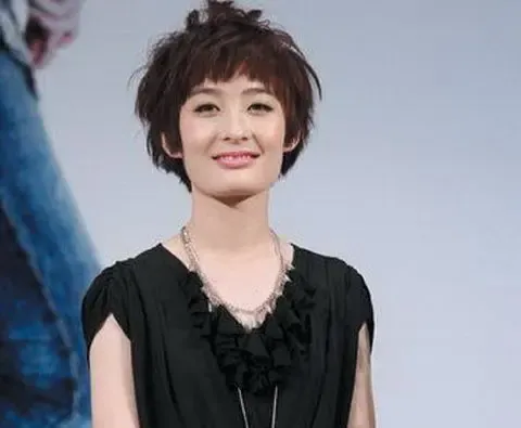 快女苏妙玲是女同性恋 盘点历届<em>超女</em>快男<em>炒作</em>