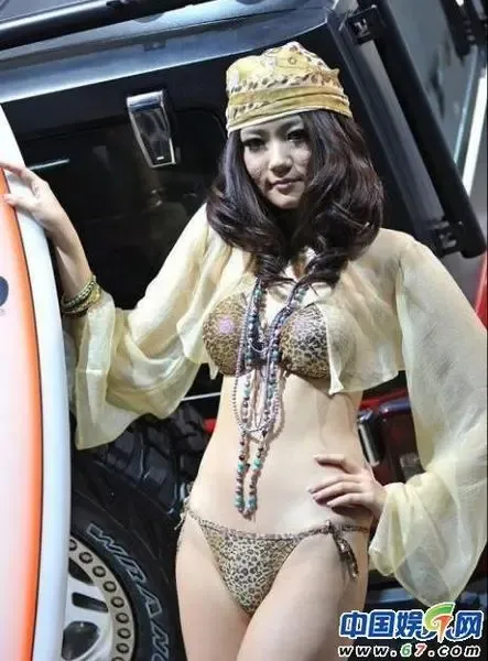 最美长腿双胞胎<em>真实照片</em>曝光 强势搜罗长腿M