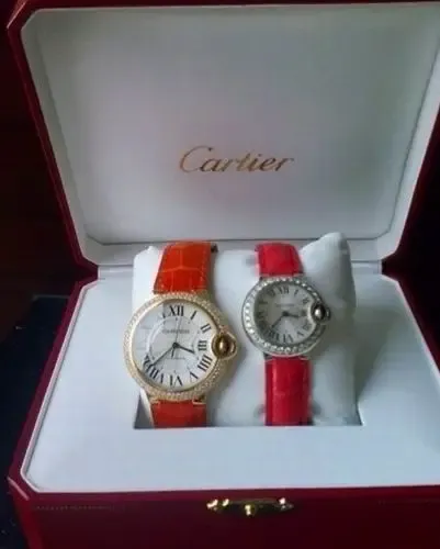 <em>cartier手表</em>