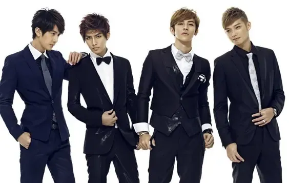 爱情公寓不雅照致歉+王传君陈赫爱3明星家居照(