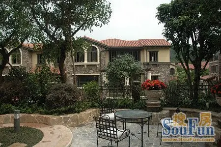御江南托斯卡纳全景别墅样板开放