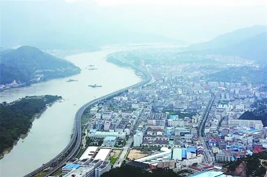 青田县工业重镇——温溪全景