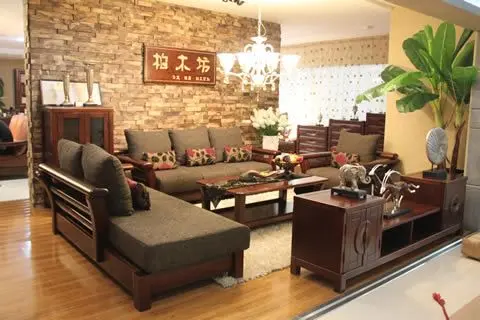 探店柏木坊实木家具:在宁静的木香中品味艺术之作