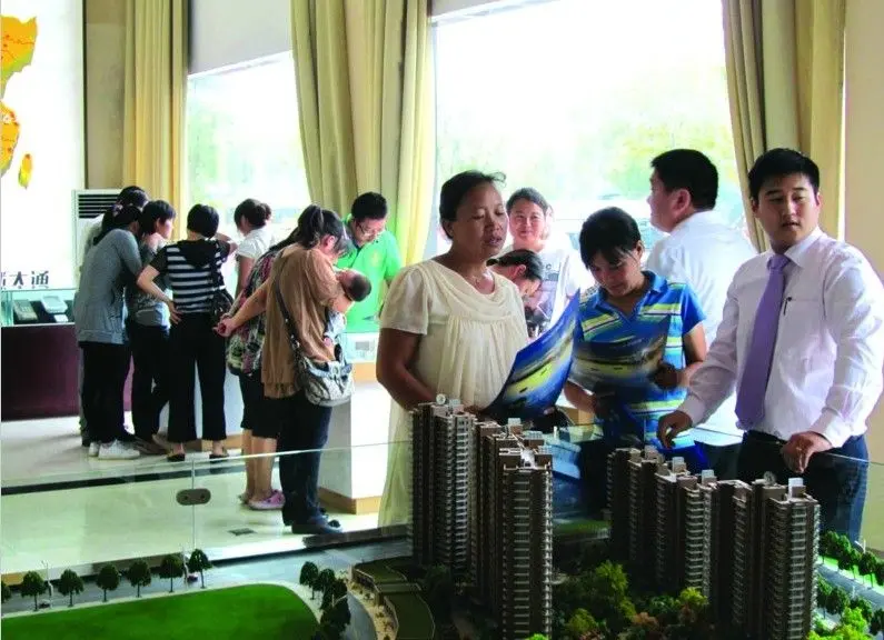 房价跌了没？工薪购房族出手心理价格底线：八千/平