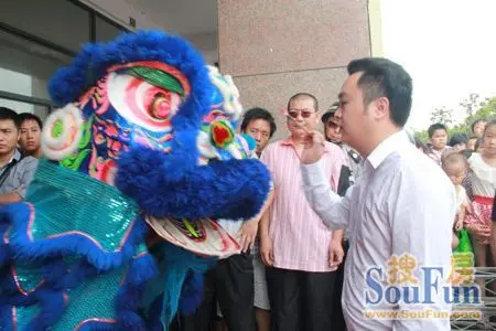 弘景湾亮相苏州引爆购房热潮 金九再现千人抢房