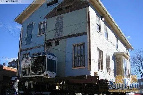 连房子一起搬走 实拍美国人搬家竟是搬房子(组