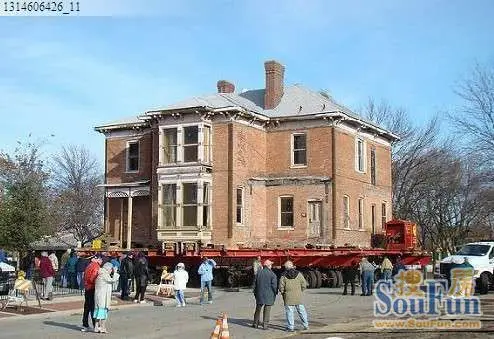 连房子一起搬走 实拍美国人搬家竟是搬房子(组