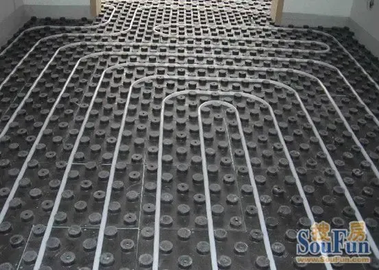 鉴山国际全地暖精装度假物业