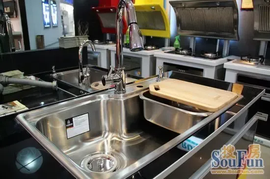小编逛店:走进普鲁士水槽 于细节中体验完美 -