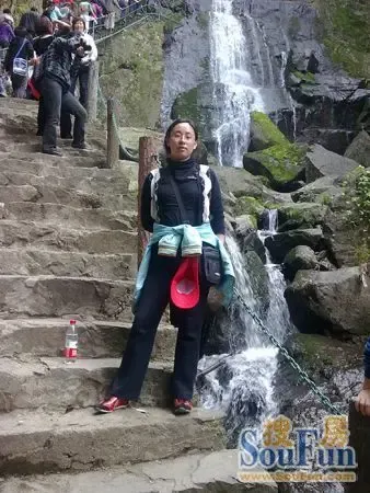 <em>女孩女人女</em>强人 13朵铿锵玫瑰绽放昆山地产圈