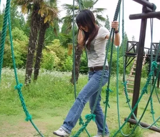 <em>女孩女人女</em>强人 13朵铿锵玫瑰绽放昆山地产圈