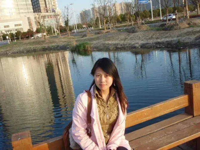 <em>女孩女人女</em>强人 13朵铿锵玫瑰绽放昆山地产圈